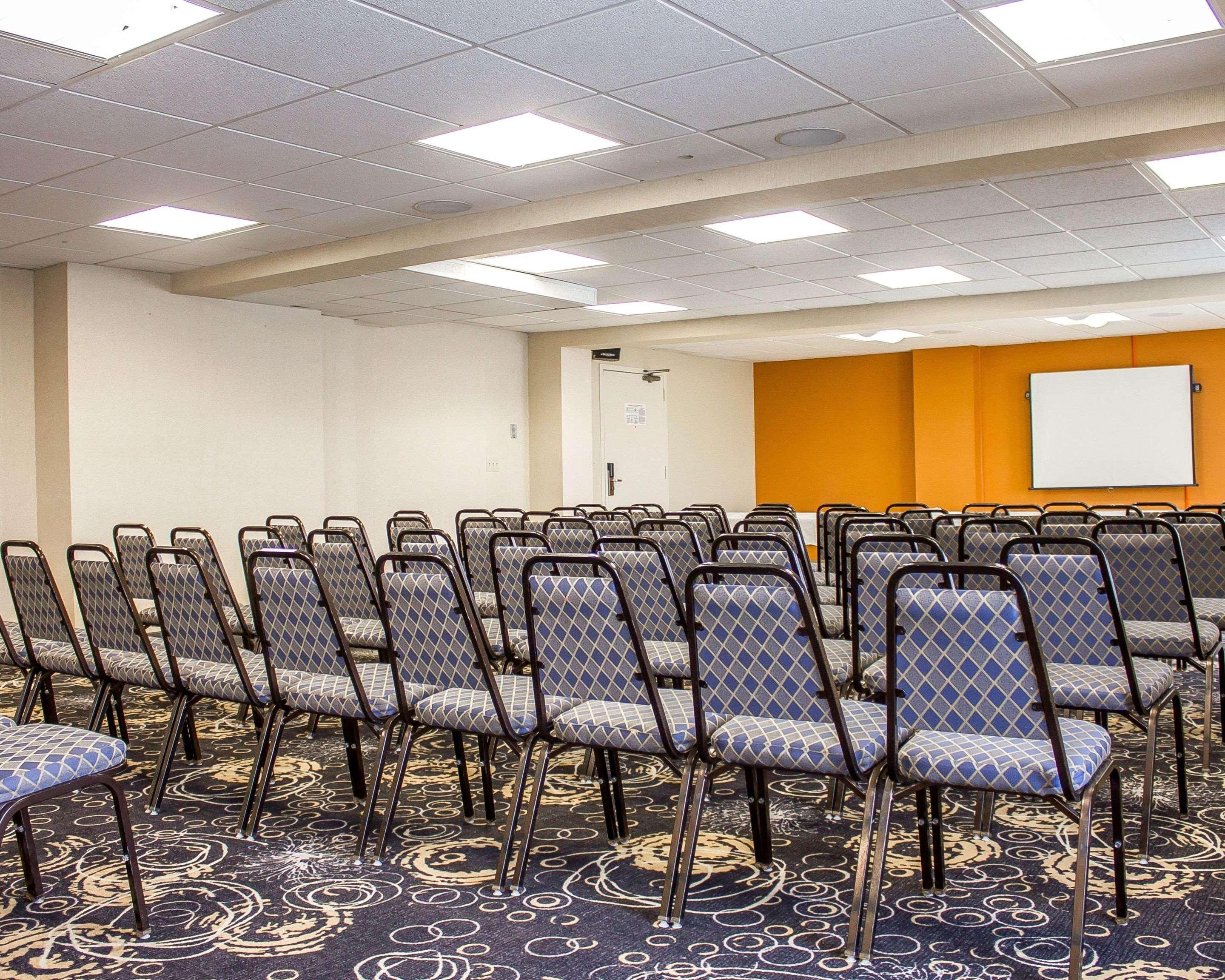 Comfort Inn Wethersfield - Hartford Buitenkant foto